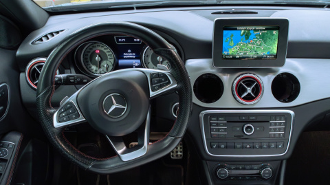 Mercedes CarPlay / Android Auto – Montaż i Kodowanie | COMAND NTG 5S1 / AUDIO20