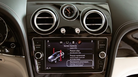 BENTLEY BENTAYGA - polskie menu, polski lektor, zmiana regionu