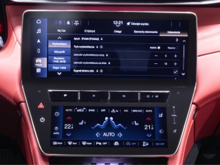 Maserati Grecale - polskie menu (zmiana regionu) | nawigacja, radio, sterowanie głosowe