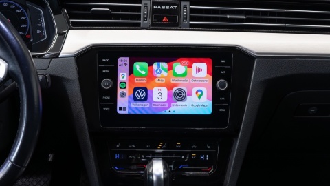Volkswagen Passat (2019-2023r.) CarPlay / Android Auto – Aktywacja | Fabryczne.pl